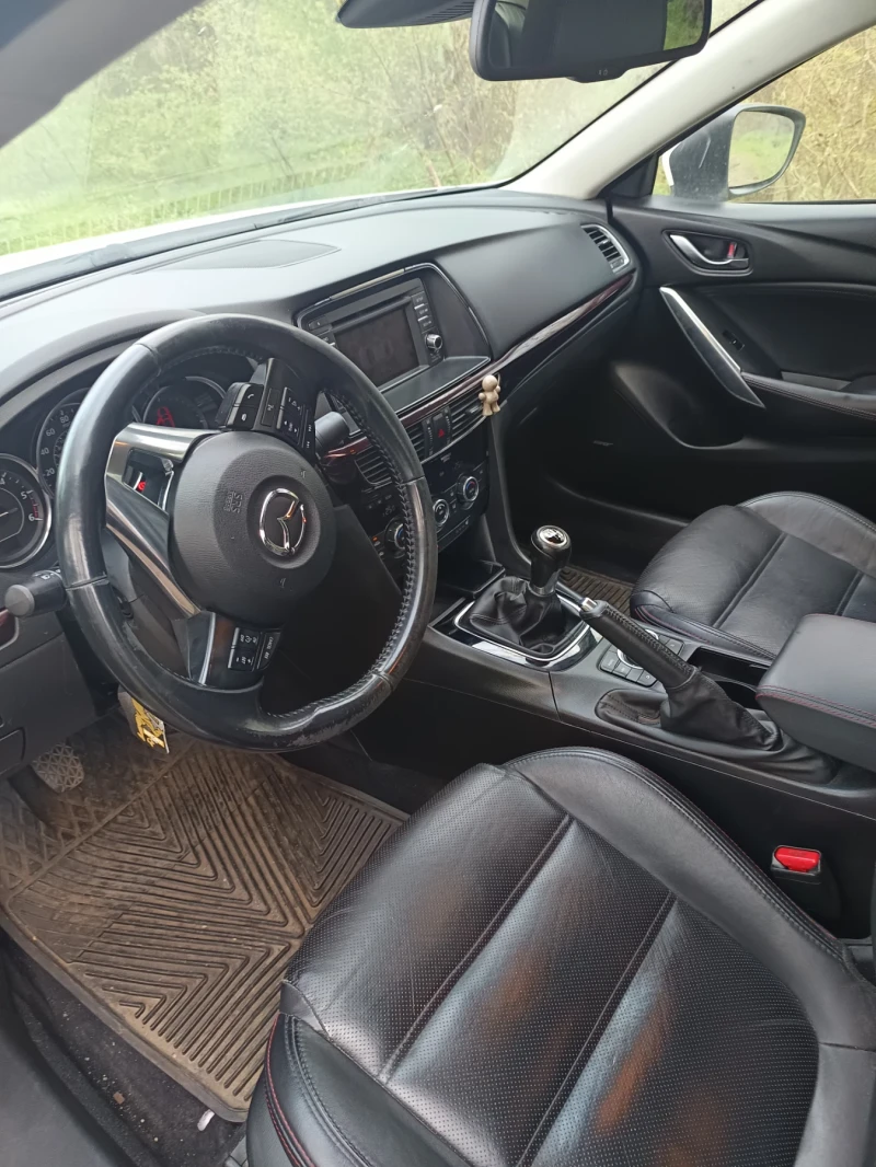 Mazda 6, снимка 7 - Автомобили и джипове - 52260352
