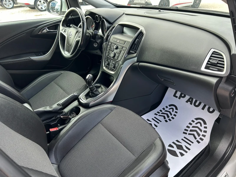 Opel Astra * 1.7cdti* 110к.с* Facelift* COSMO, снимка 8 - Автомобили и джипове - 51983736