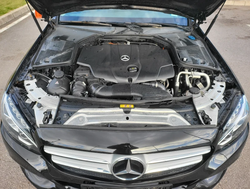 Mercedes-Benz C 250 d 204k.s AVANTGARDE 9G-TRONIC EVRO6B - КАТО НОВА!, снимка 15 - Автомобили и джипове - 52179892