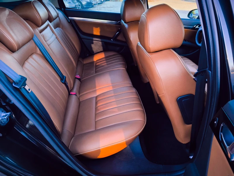 Peugeot 407 2.0HDI FELINE FACE, снимка 10 - Автомобили и джипове - 52259135