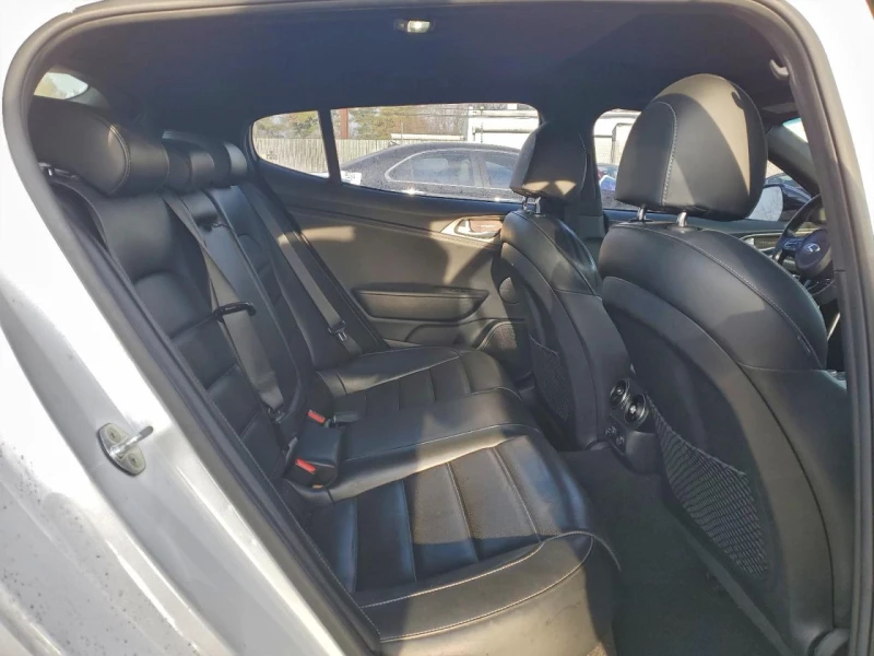 Kia Stinger GT2/АВТОФИНАНСИРАНЕ ОТ 470 ЛВ НА МЕСЕЦ, снимка 10 - Автомобили и джипове - 53034249