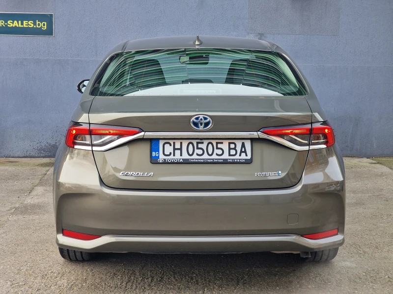Toyota Corolla 1.8 HSD Executive plus, снимка 7 - Автомобили и джипове - 53369795