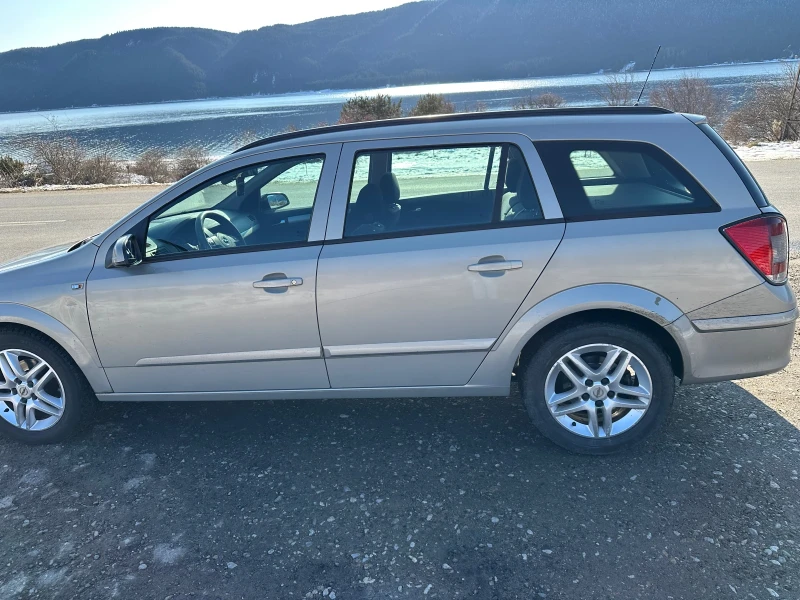 Opel Astra, снимка 7 - Автомобили и джипове - 53471656