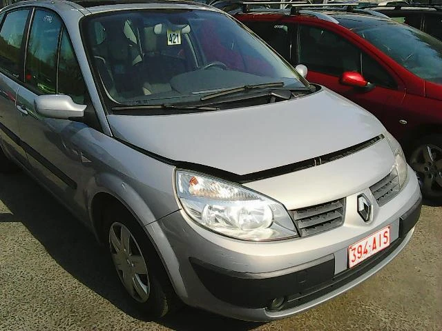 Renault Scenic 1.5,1.9/2.0 dci,1.6i, снимка 10 - Автомобили и джипове - 11009920