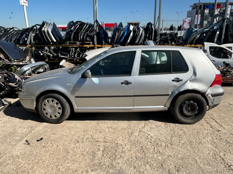 VW Golf 1.6i AYU, автомат - 11 лв. - 15588133 1