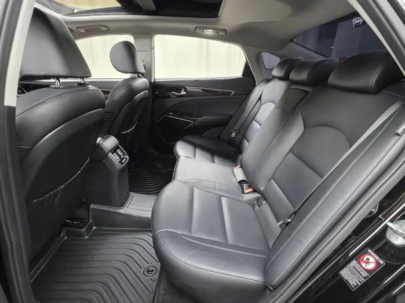 Kia K7  Hybrid Noblesse, снимка 11 - Автомобили и джипове - 56354828