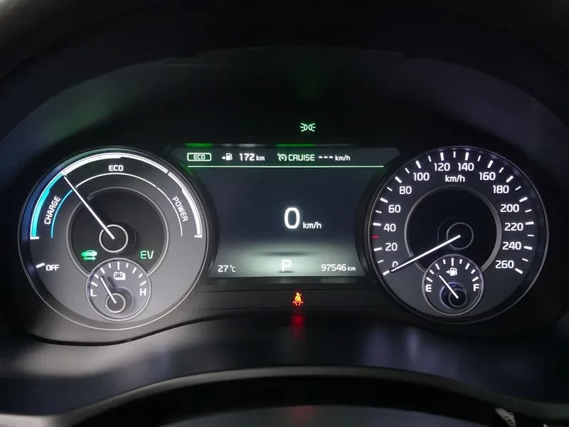 Kia K7  Hybrid Noblesse, снимка 7 - Автомобили и джипове - 56354828