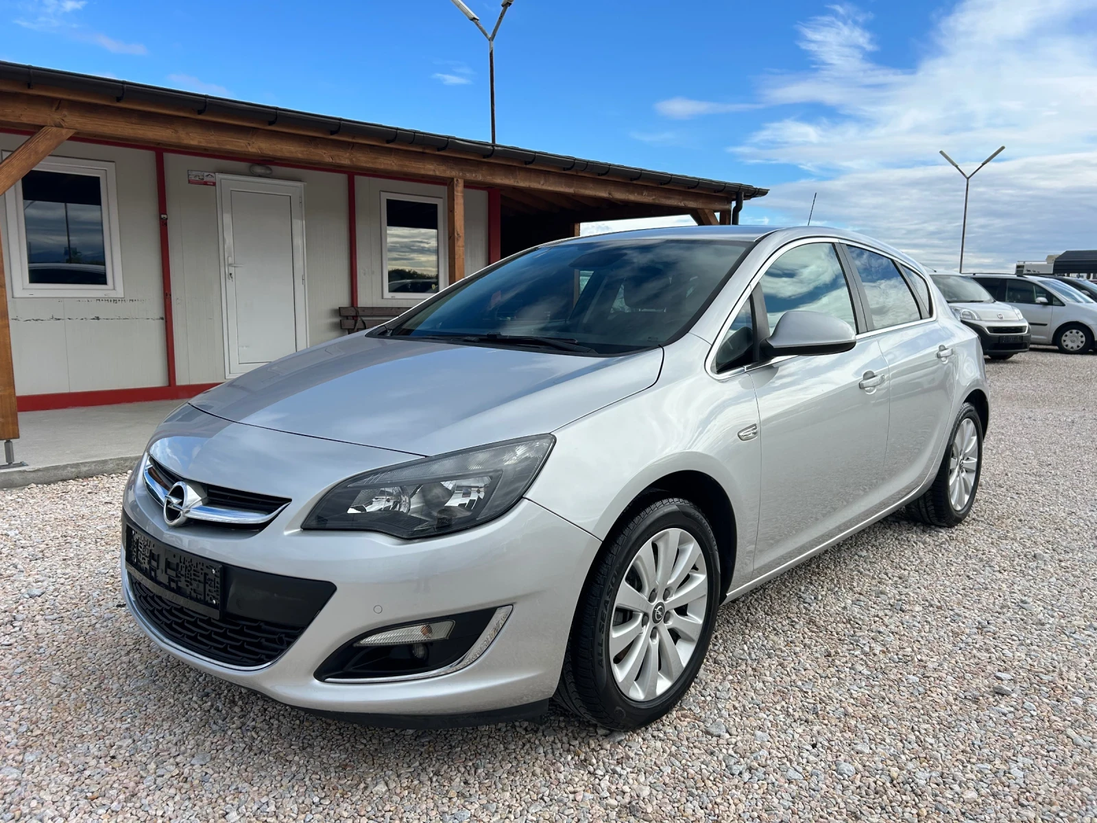 Opel Astra * 1.7cdti* 110к.с* Facelift* COSMO, снимка 1