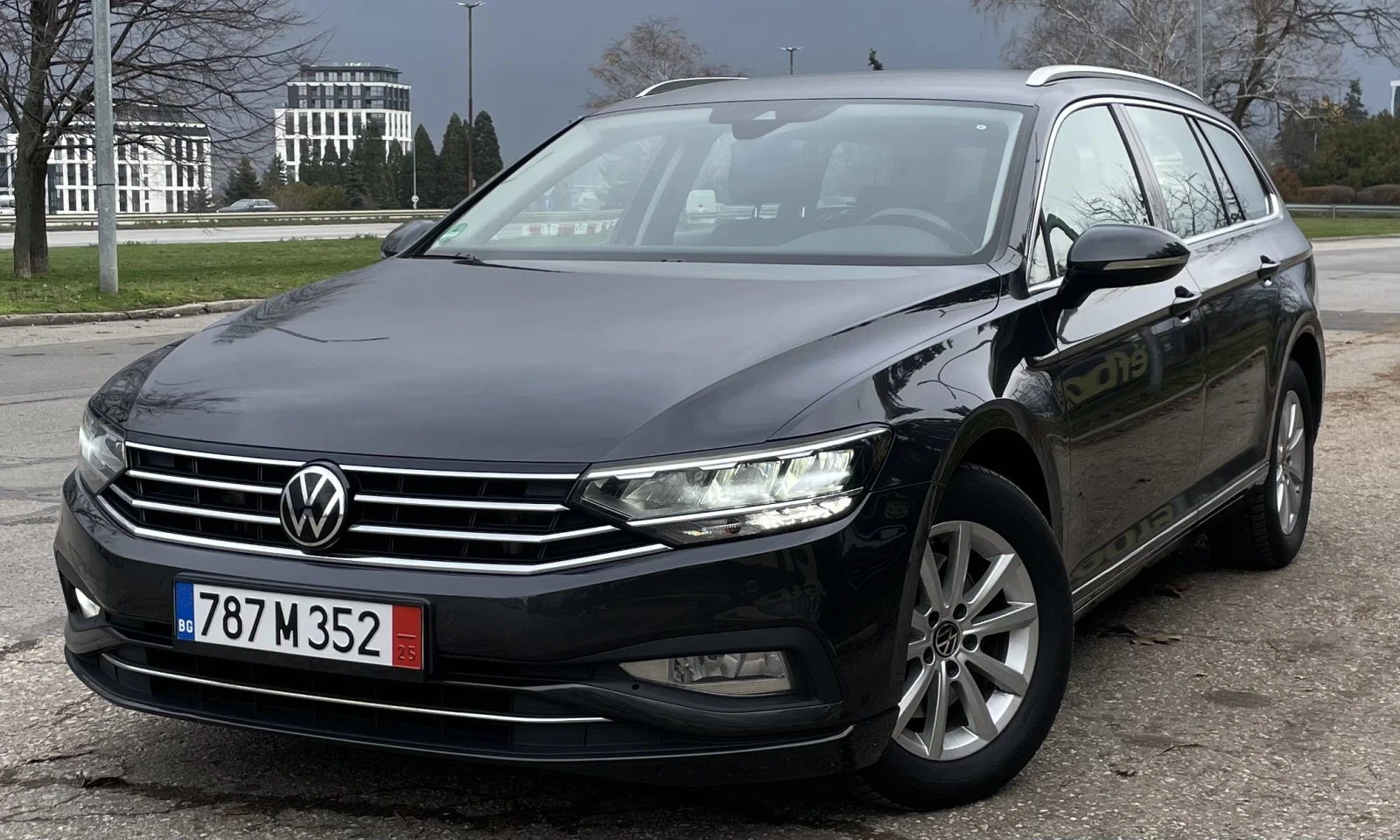 VW Passat 2.0 TDI/150 PS/LED/ACC/PDC/NAVI/CAMERA, снимка 1