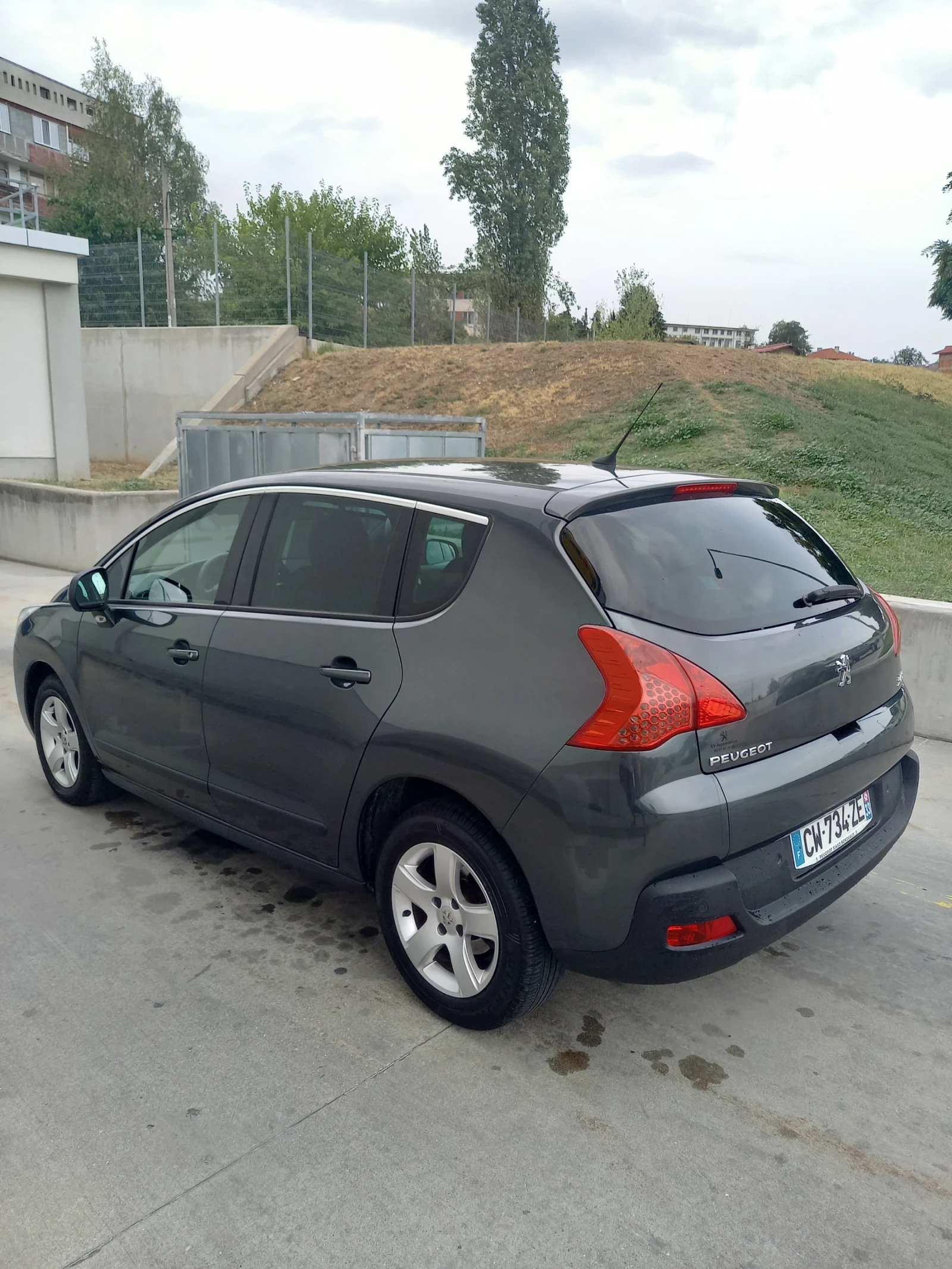 Peugeot 3008 1.6 HDI - изображение 5