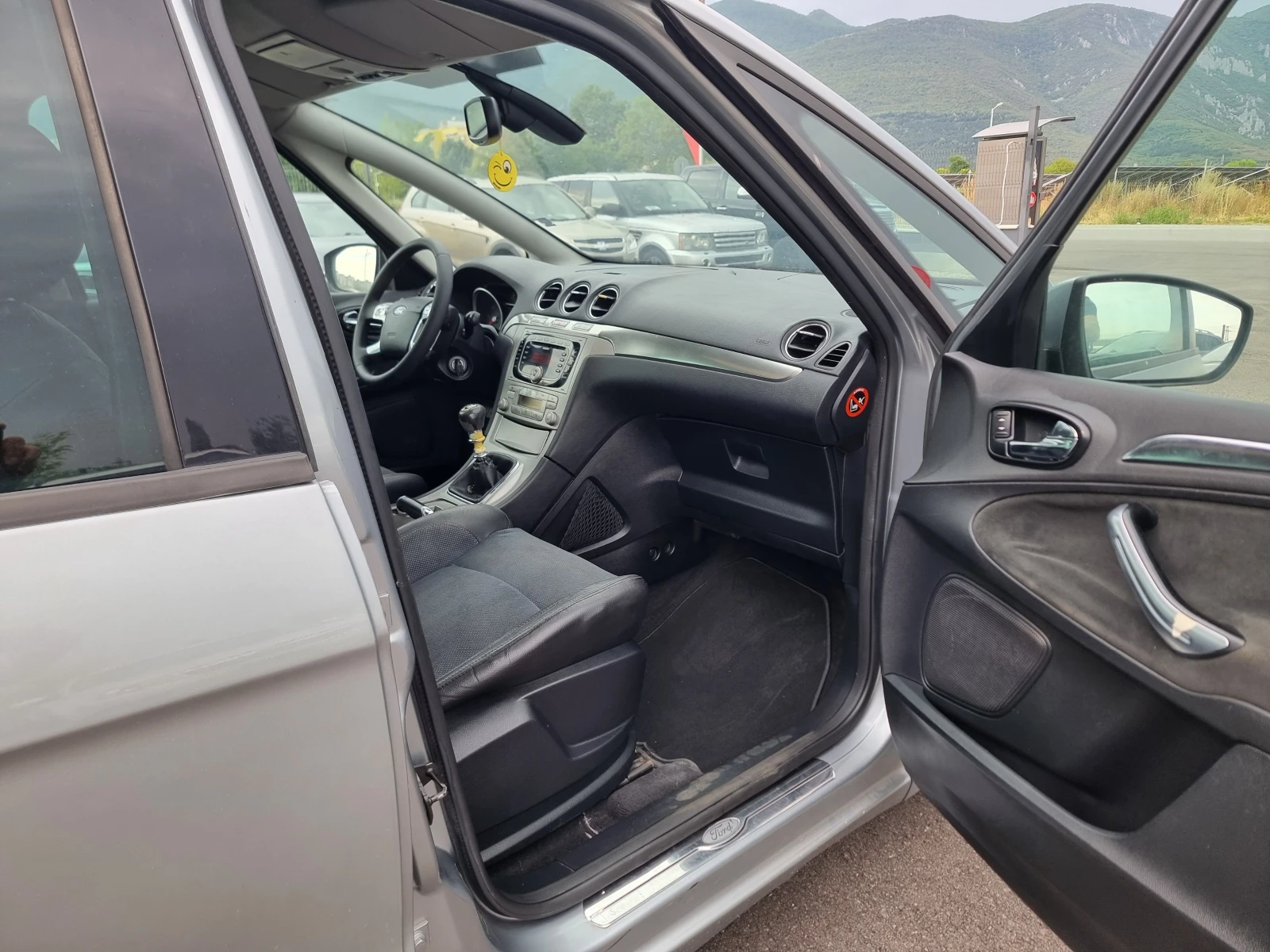 Ford S-Max 2.0TDI | Mobile.bg — изображение 15