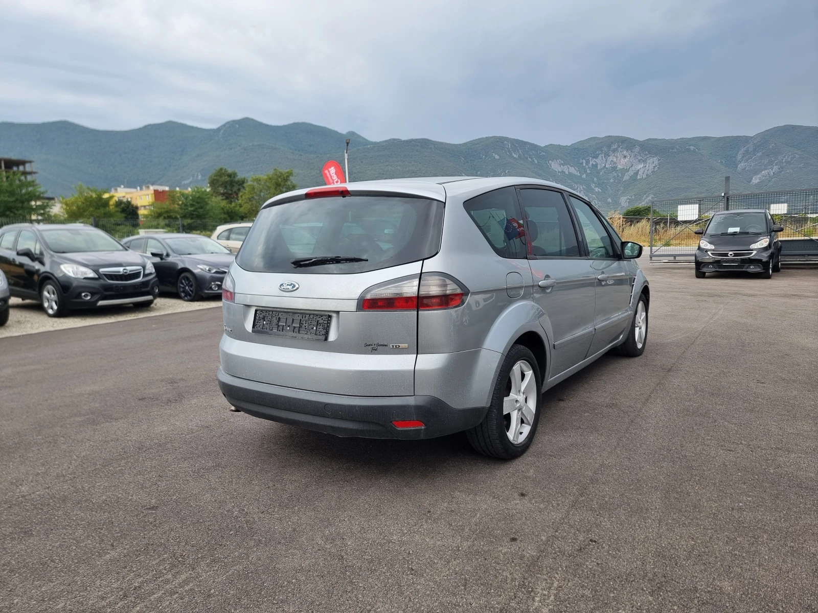 Ford S-Max 2.0TDI - изображение 6