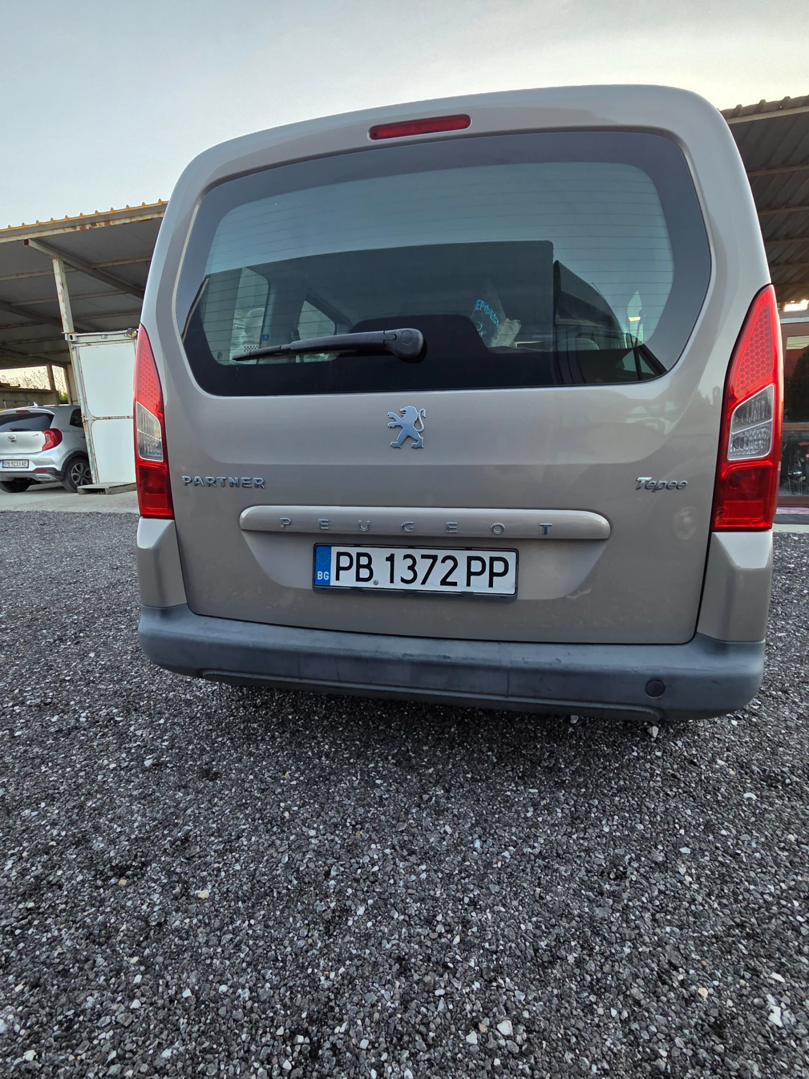 Peugeot Partner  - изображение 2
