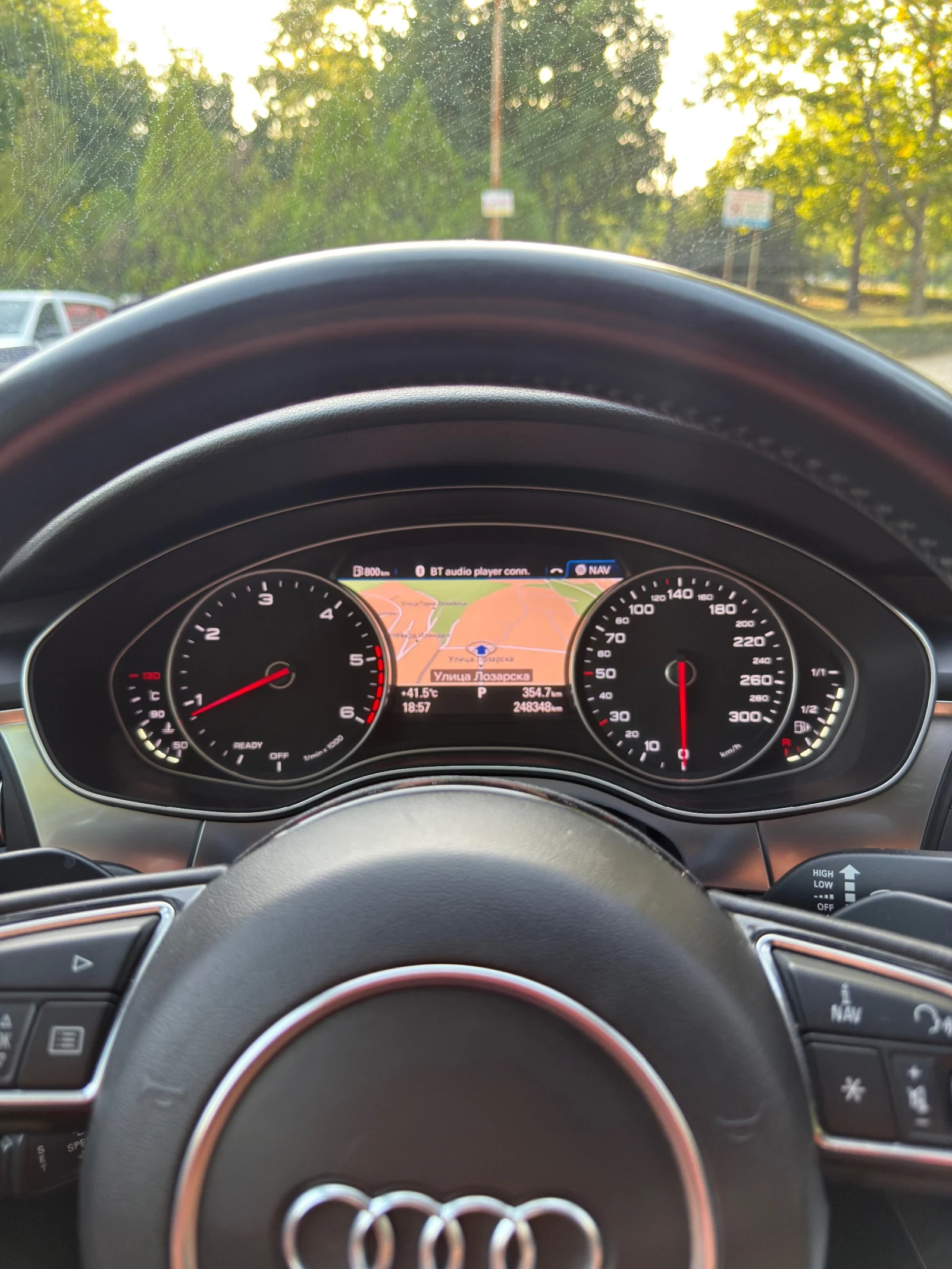 Audi A6 2.0 tdi, Като нова , Keyless, panorama - изображение 5