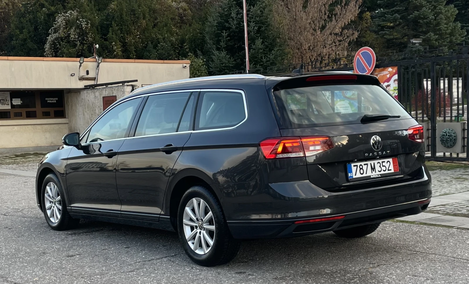 VW Passat 2.0 TDI/150 PS/LED/ACC/PDC/NAVI/CAMERA - изображение 7