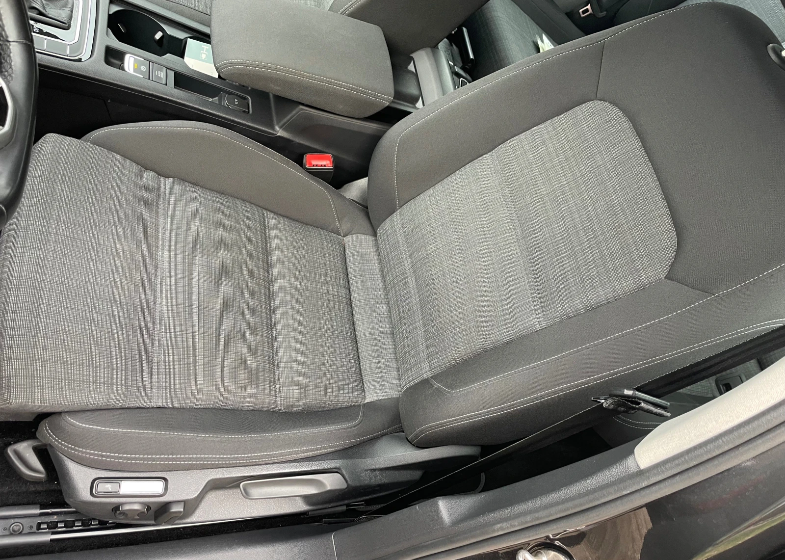 VW Passat 2.0 TDI/150 PS/LED/ACC/PDC/NAVI/CAMERA - изображение 10