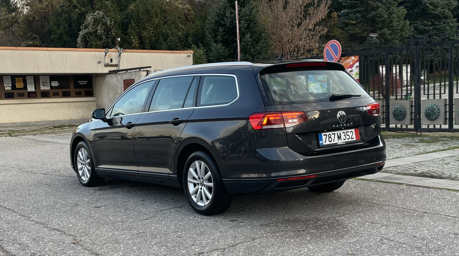 VW Passat 2.0 TDI/150 PS/LED/ACC/PDC/NAVI/CAMERA - изображение 7