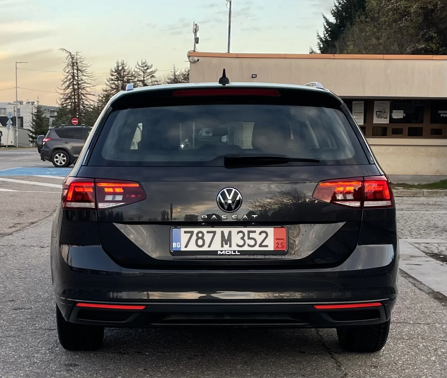 VW Passat 2.0 TDI/150 PS/LED/ACC/PDC/NAVI/CAMERA - изображение 6