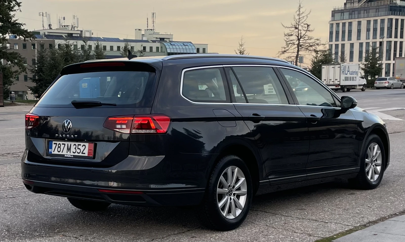 VW Passat 2.0 TDI/150 PS/LED/ACC/PDC/NAVI/CAMERA - изображение 5