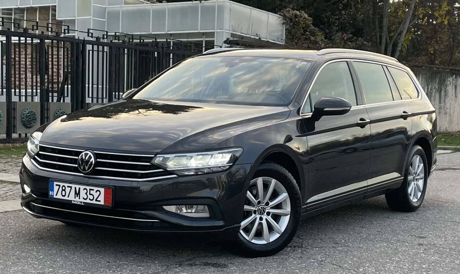 VW Passat 2.0 TDI/150 PS/LED/ACC/PDC/NAVI/CAMERA - изображение 2