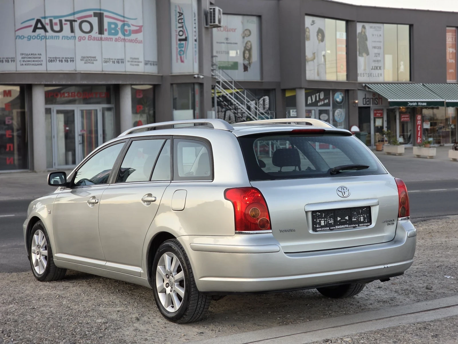 Toyota Avensis 2.2 D4D 150 k.c. ЛИЗИНГ - изображение 3