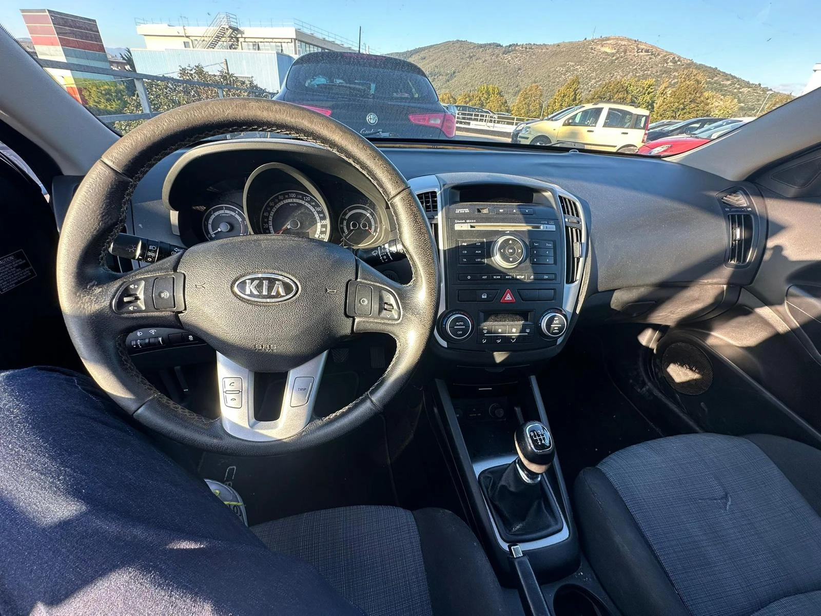 Kia Ceed 1.6 CRDi - изображение 9
