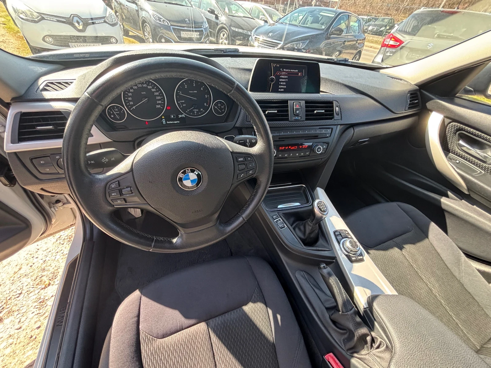 BMW 318 2.0 D, снимка 13 - Автомобили и джипове - 53768538