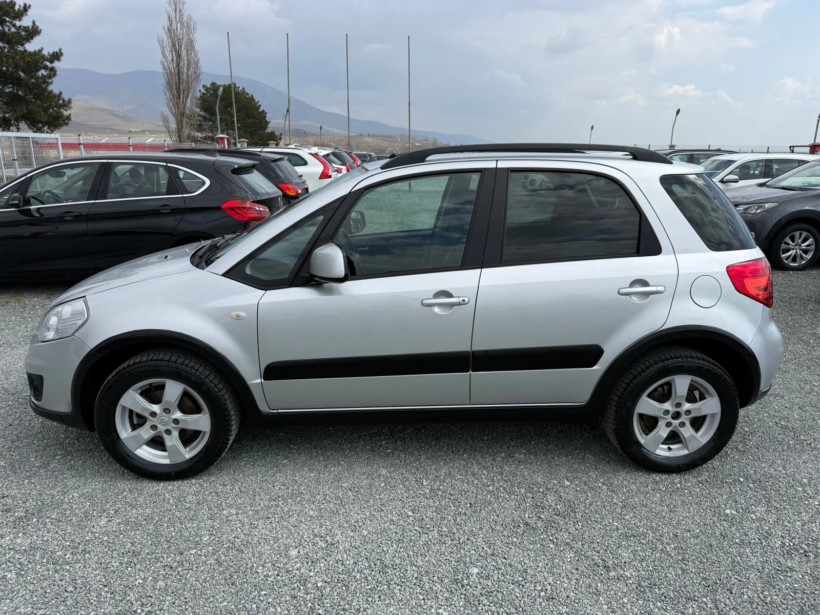 Suzuki SX4 (КАТО НОВА)^(4х4), снимка 10 - Автомобили и джипове - 53866425