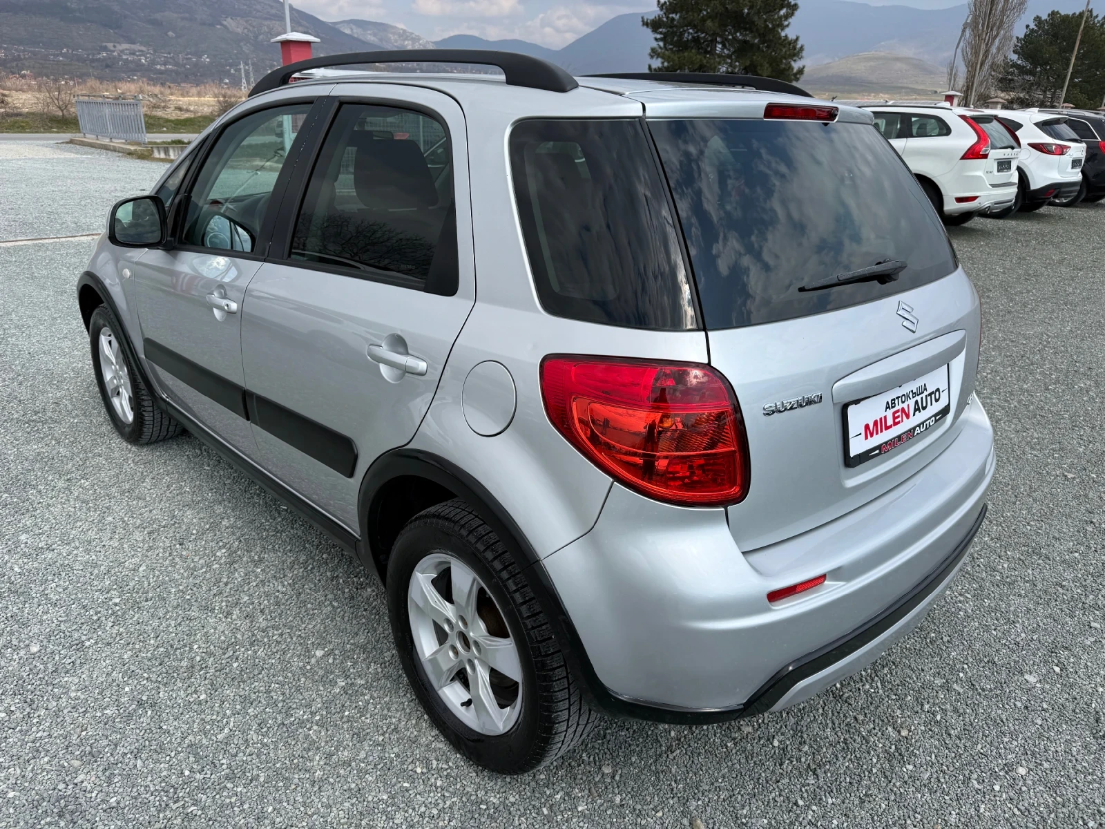 Suzuki SX4 (КАТО НОВА)^(4х4), снимка 8 - Автомобили и джипове - 53866425