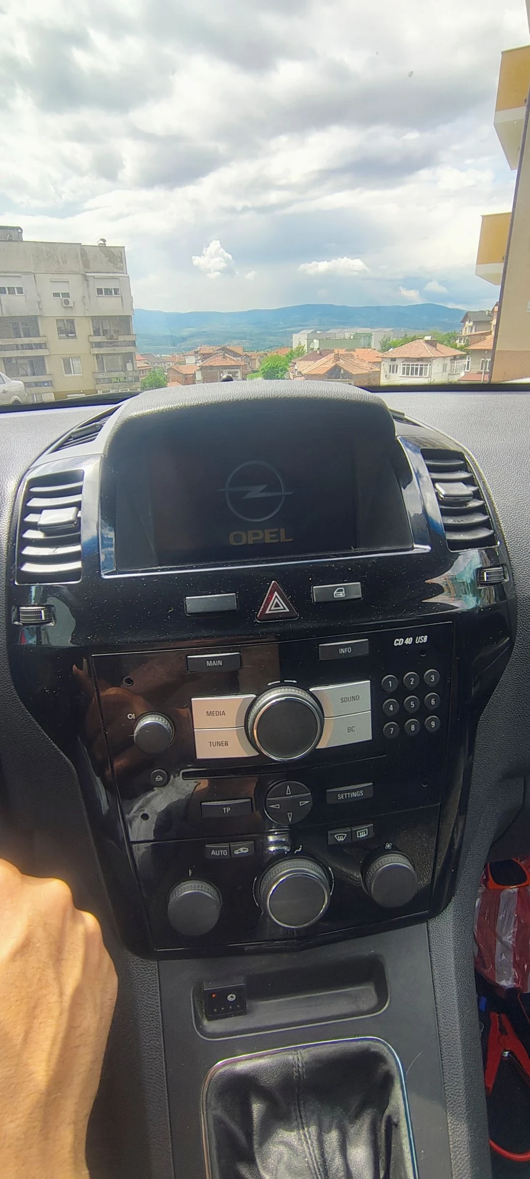 Opel Zafira B, снимка 11 - Автомобили и джипове - 54654729