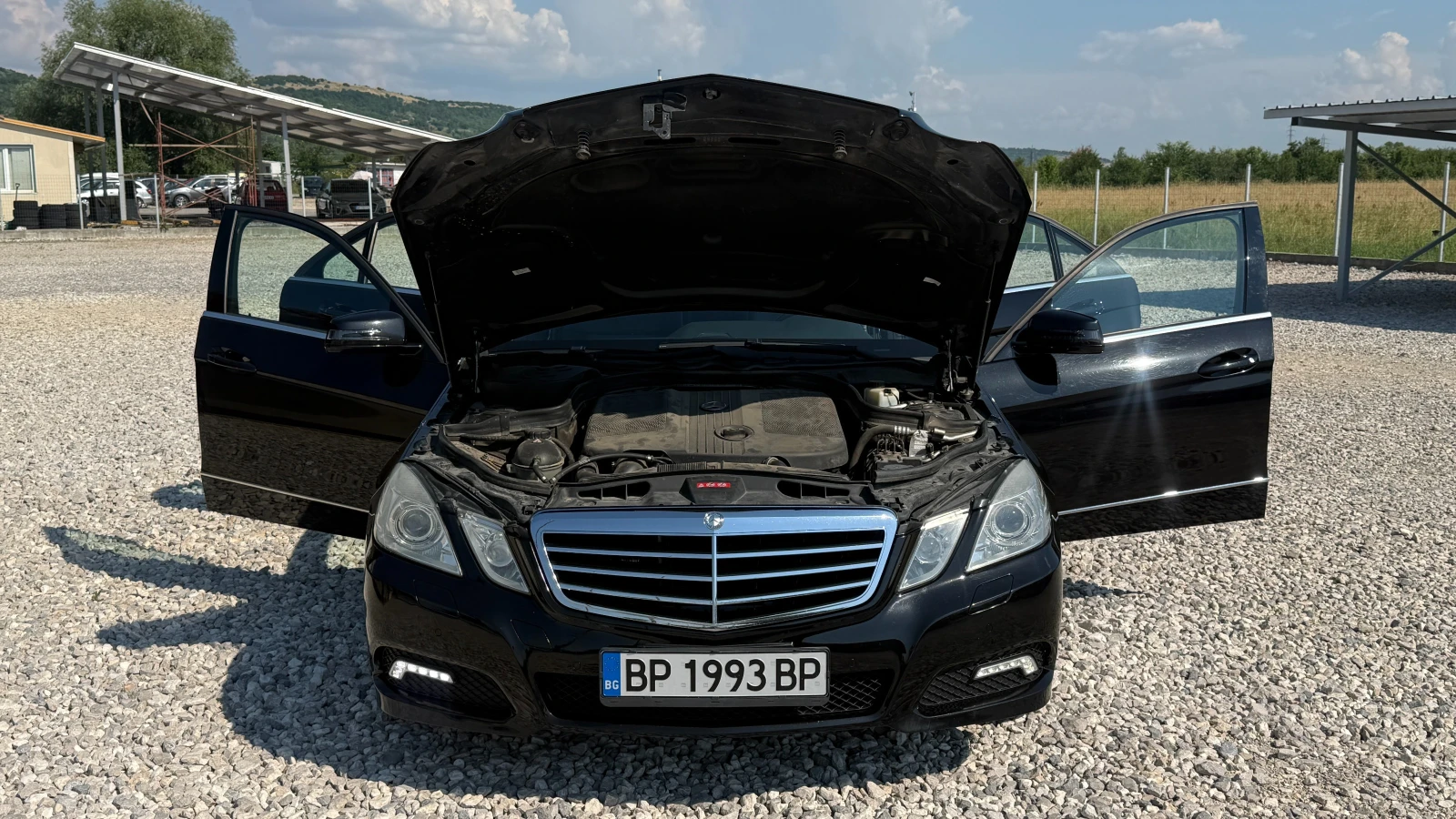 Mercedes-Benz E 250 E250cdi-204кс/AVANTGARDE/NAVI/ОБСЛУЖЕН, снимка 8 - Автомобили и джипове - 55062327