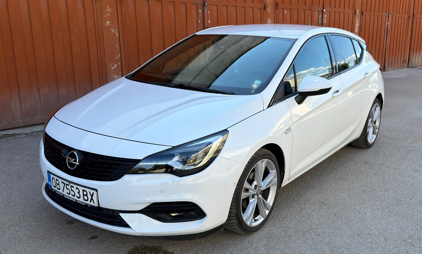 Opel Astra 1.2i- 145 Ultimate Keyless 
