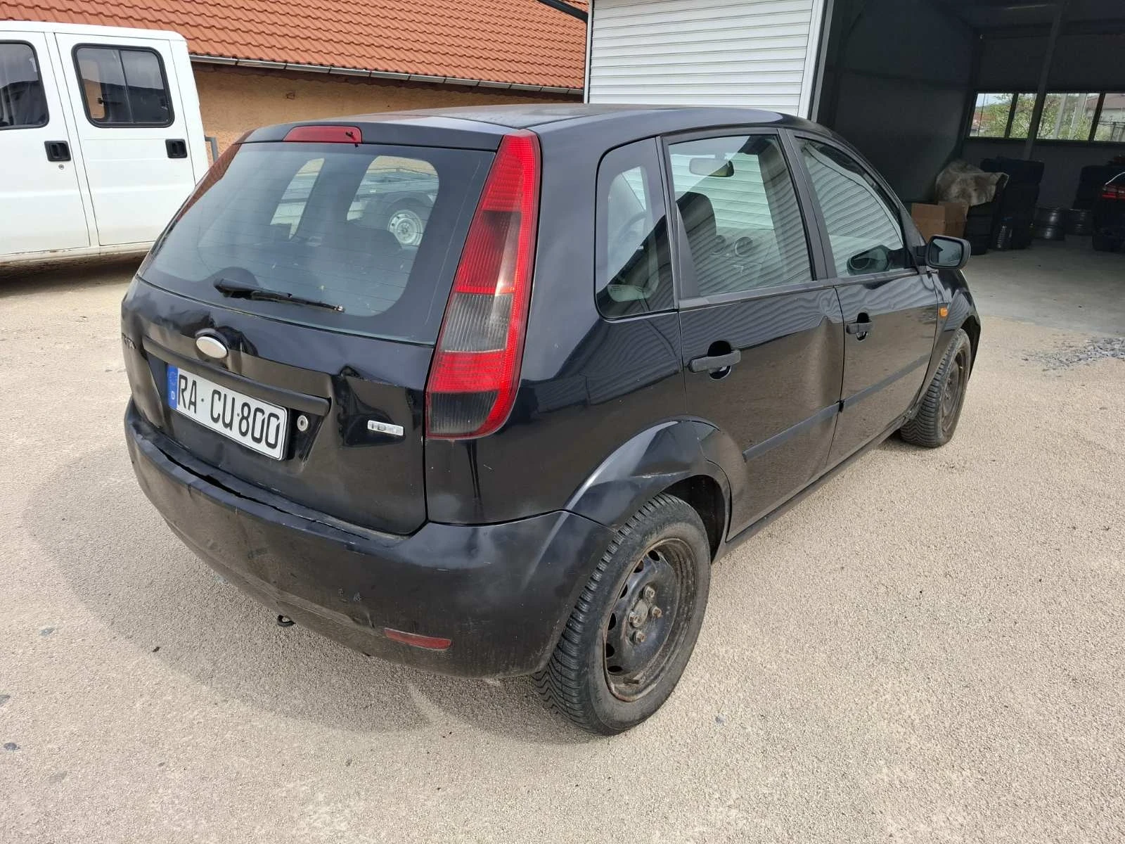 Ford Fiesta, снимка 7 - Автомобили и джипове - 55681165