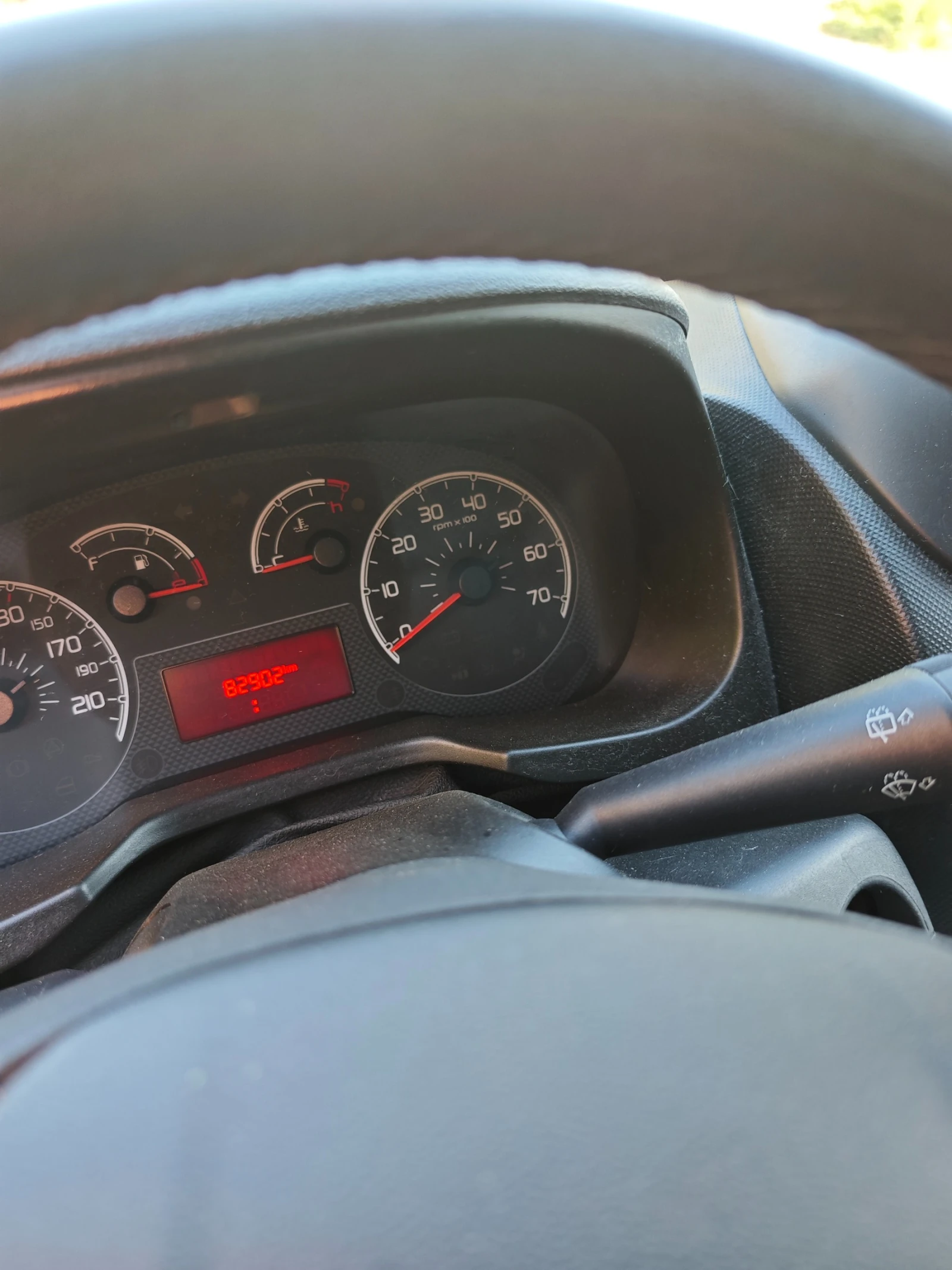 Fiat Qubo 1.3МУЛТИДЖЕТ, снимка 13 - Автомобили и джипове - 55941810