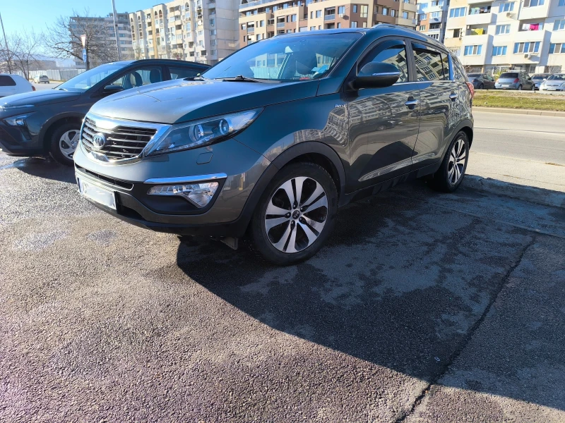 Kia Sportage, снимка 16 - Автомобили и джипове - 48451091