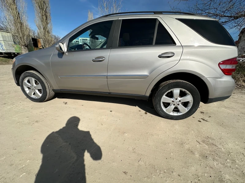 Mercedes-Benz ML 500 4MATIC 164, снимка 12 - Автомобили и джипове - 49420693