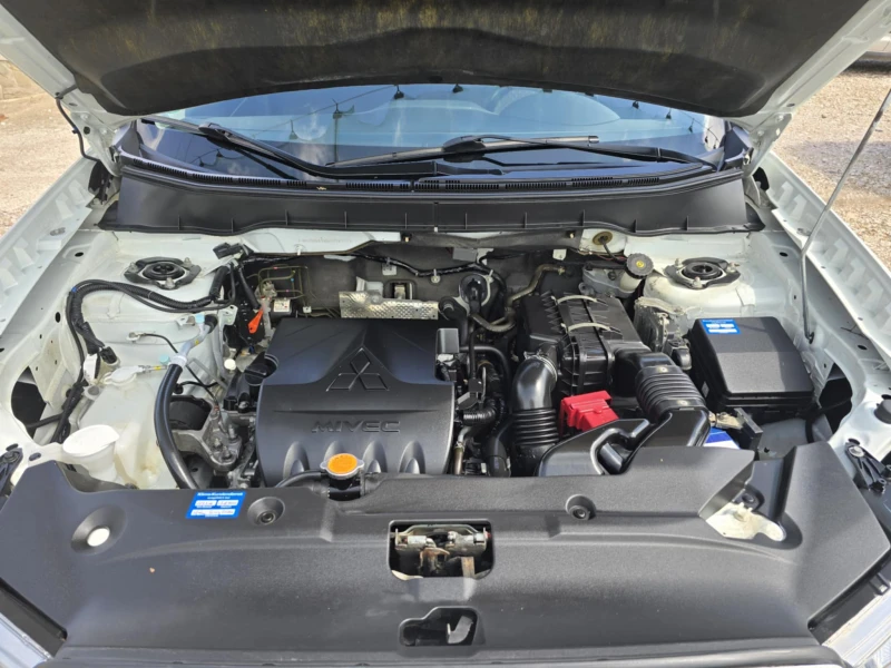 Mitsubishi ASX 1.6i MIVEC, снимка 7 - Автомобили и джипове - 52673255