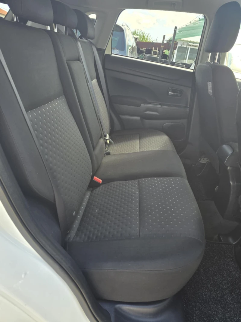 Mitsubishi ASX 1.6i MIVEC, снимка 15 - Автомобили и джипове - 52673255