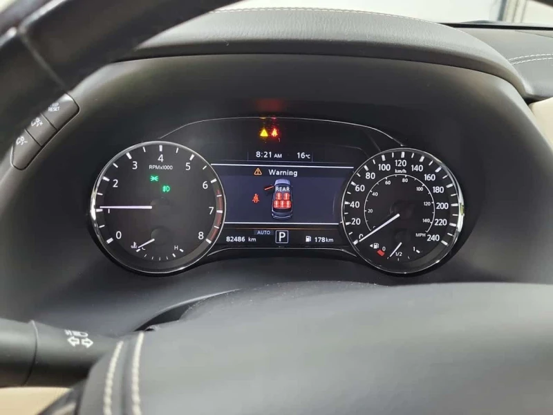 Infiniti QX80 * LUXE * CARFAX * ЦЕНА ДО БГ, снимка 10 - Автомобили и джипове - 53511280