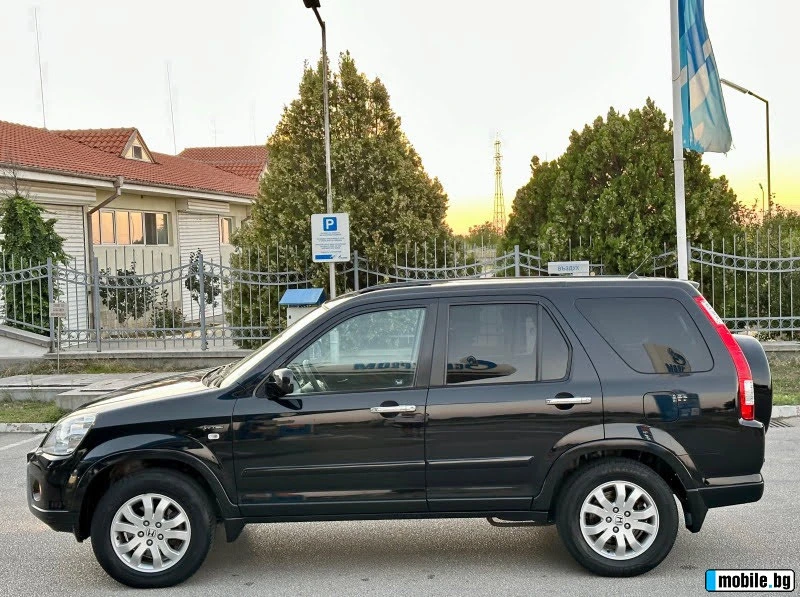 Honda Cr-v 2.0 facelift, снимка 5 - Автомобили и джипове - 47245084