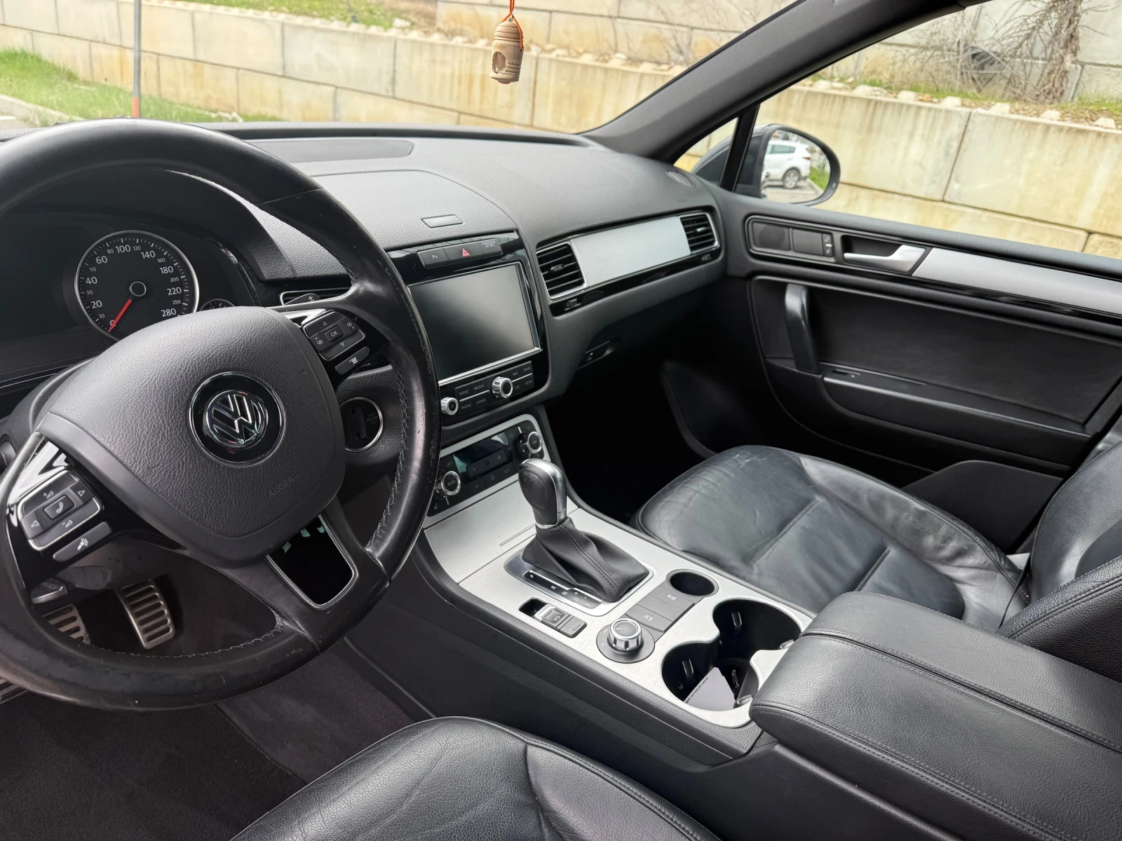 VW Touareg  - изображение 6