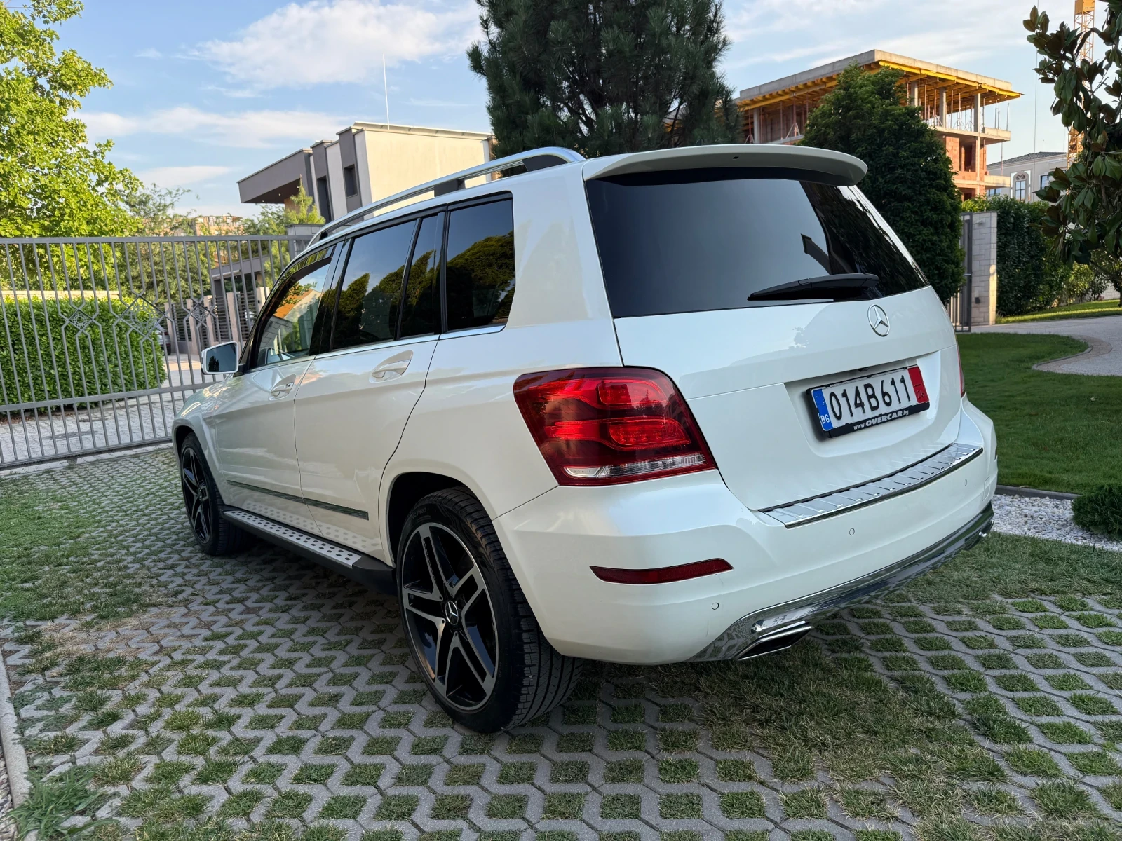 Mercedes-Benz GLK 350cdi AMG* PANORAMA* FULL - изображение 4