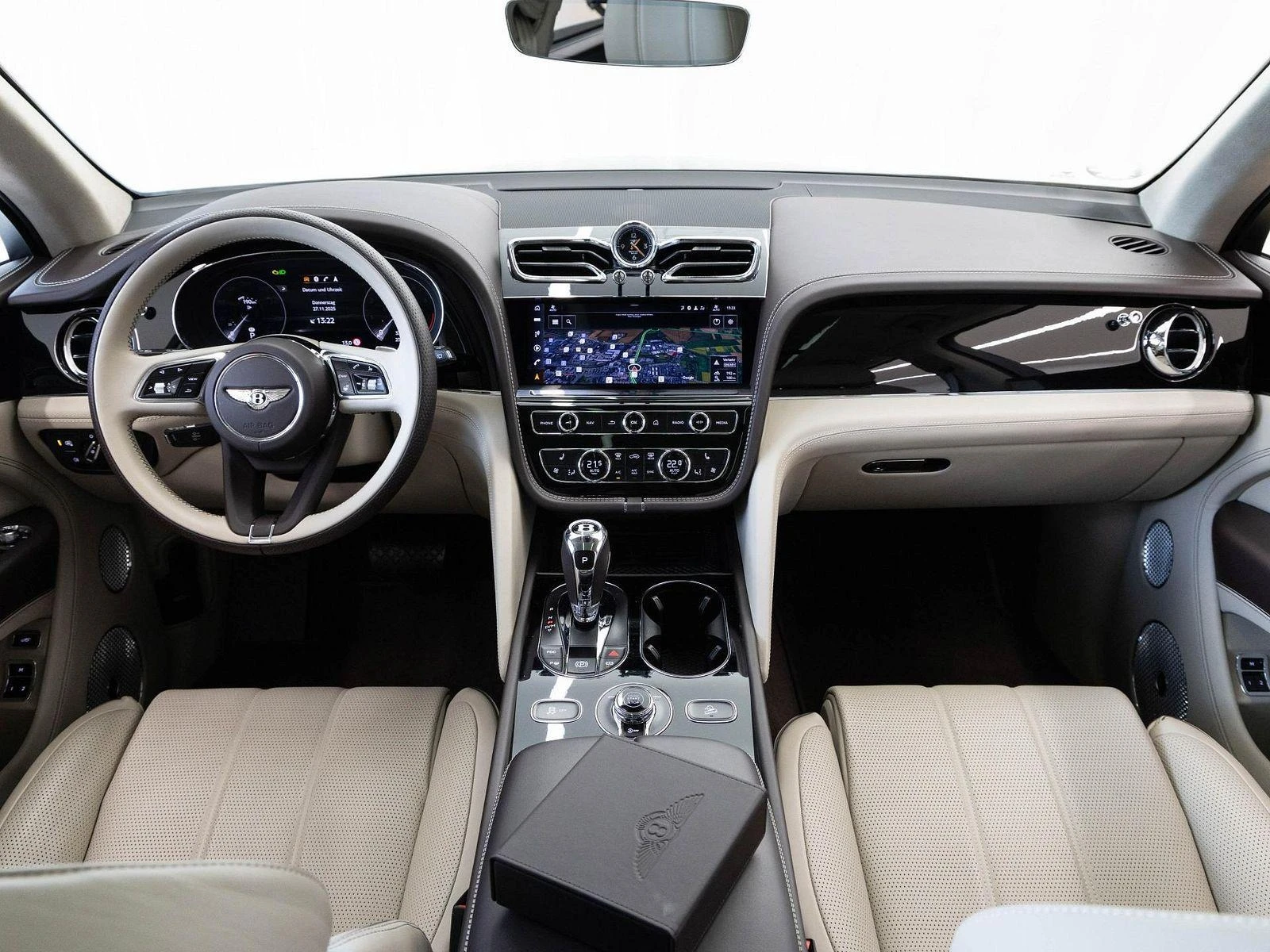 Bentley Bentayga V8/BLACKLINE/NAIM/PANO/TV/DYNAMIC RIDE/ | Mobile.bg � ����������� 14
