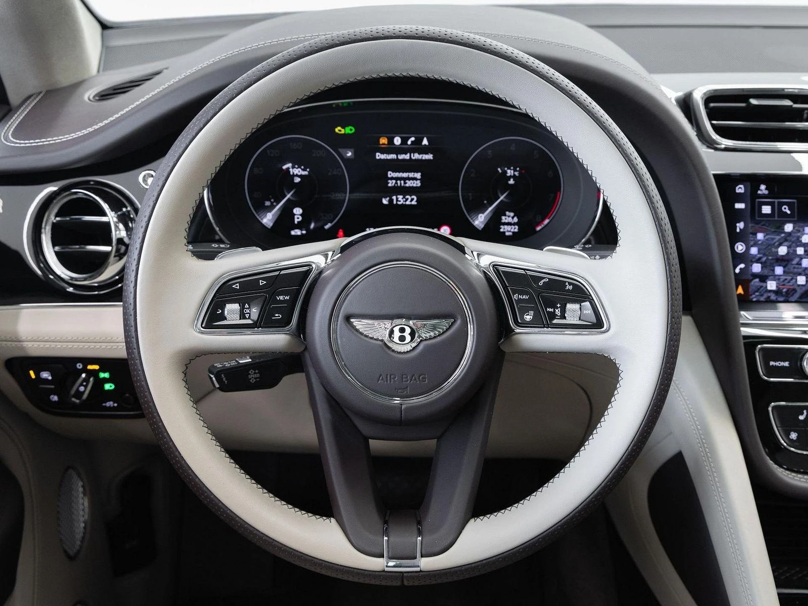 Bentley Bentayga V8/BLACKLINE/NAIM/PANO/TV/DYNAMIC RIDE/ - изображение 10