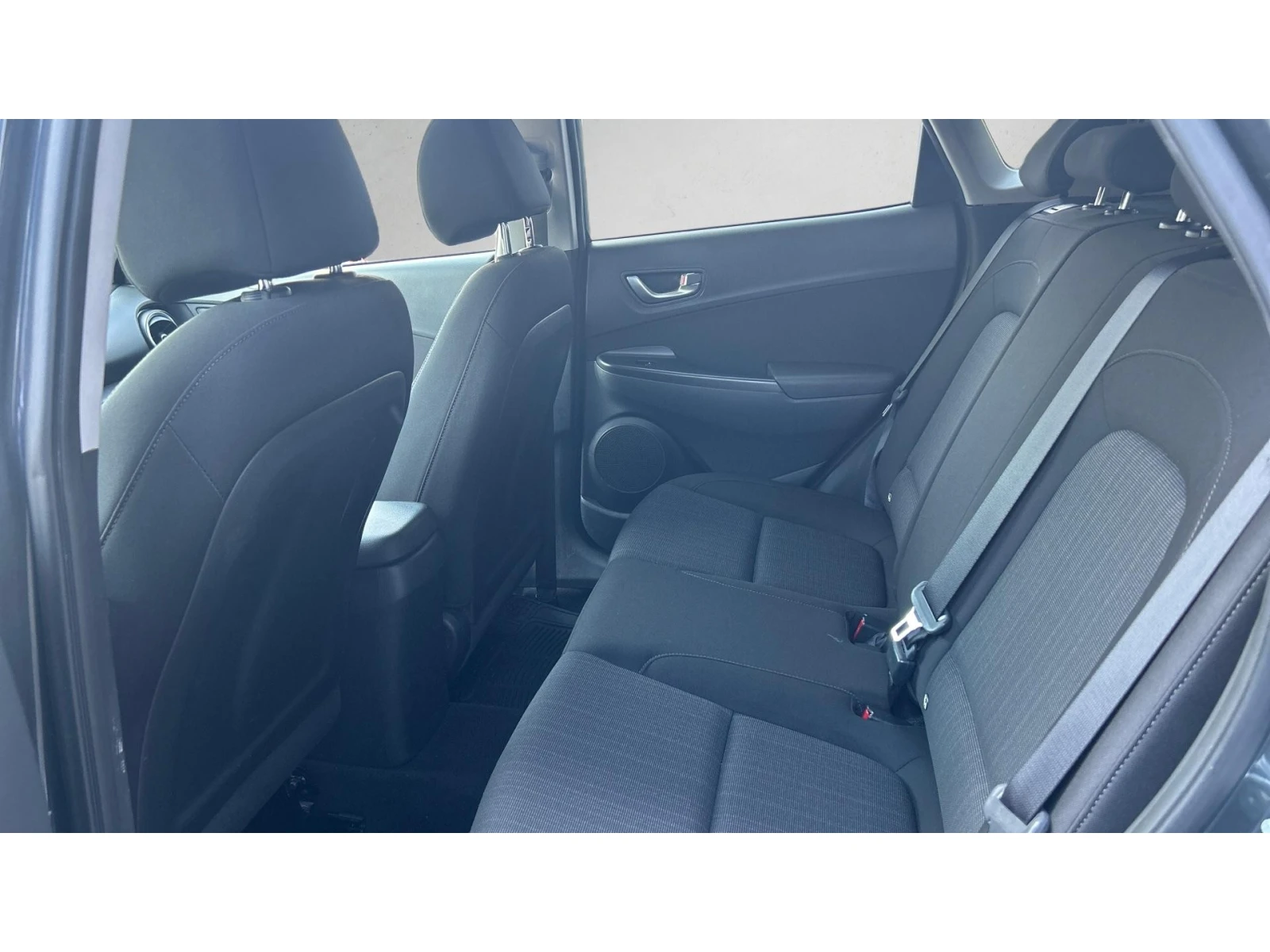 Hyundai Kona  1. 0T-GDI , ������� ������ �� 199   | Mobile.bg � ����������� 11