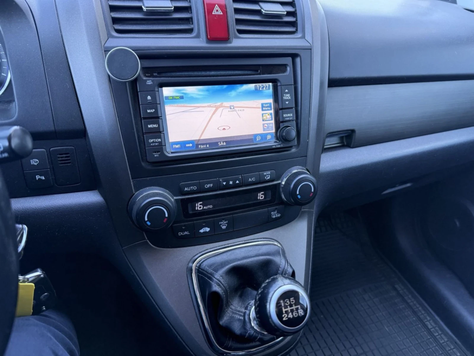 Honda Cr-v FULL SERVICE IN , снимка 7 - Автомобили и джипове - 54484722