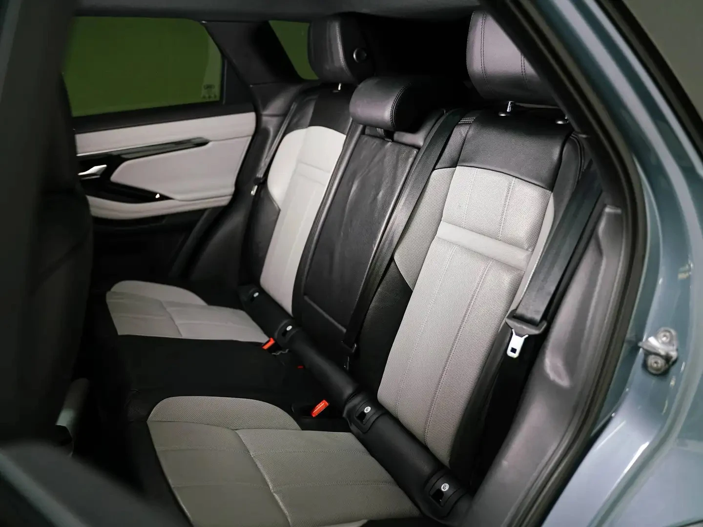 Land Rover Range Rover Evoque * * CARFAX * * ���� ������ * *  | Mobile.bg � ����������� 9