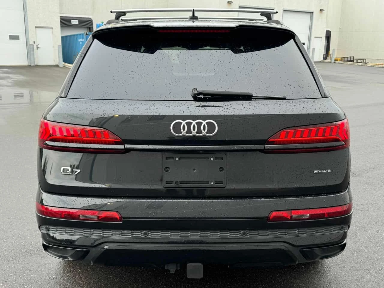 Audi Q7 KOMFORT QUATTRO * ПОДГРЕВИ* КАМЕРА* ПАНОРАМА* , снимка 6 - Автомобили и джипове - 55373798
