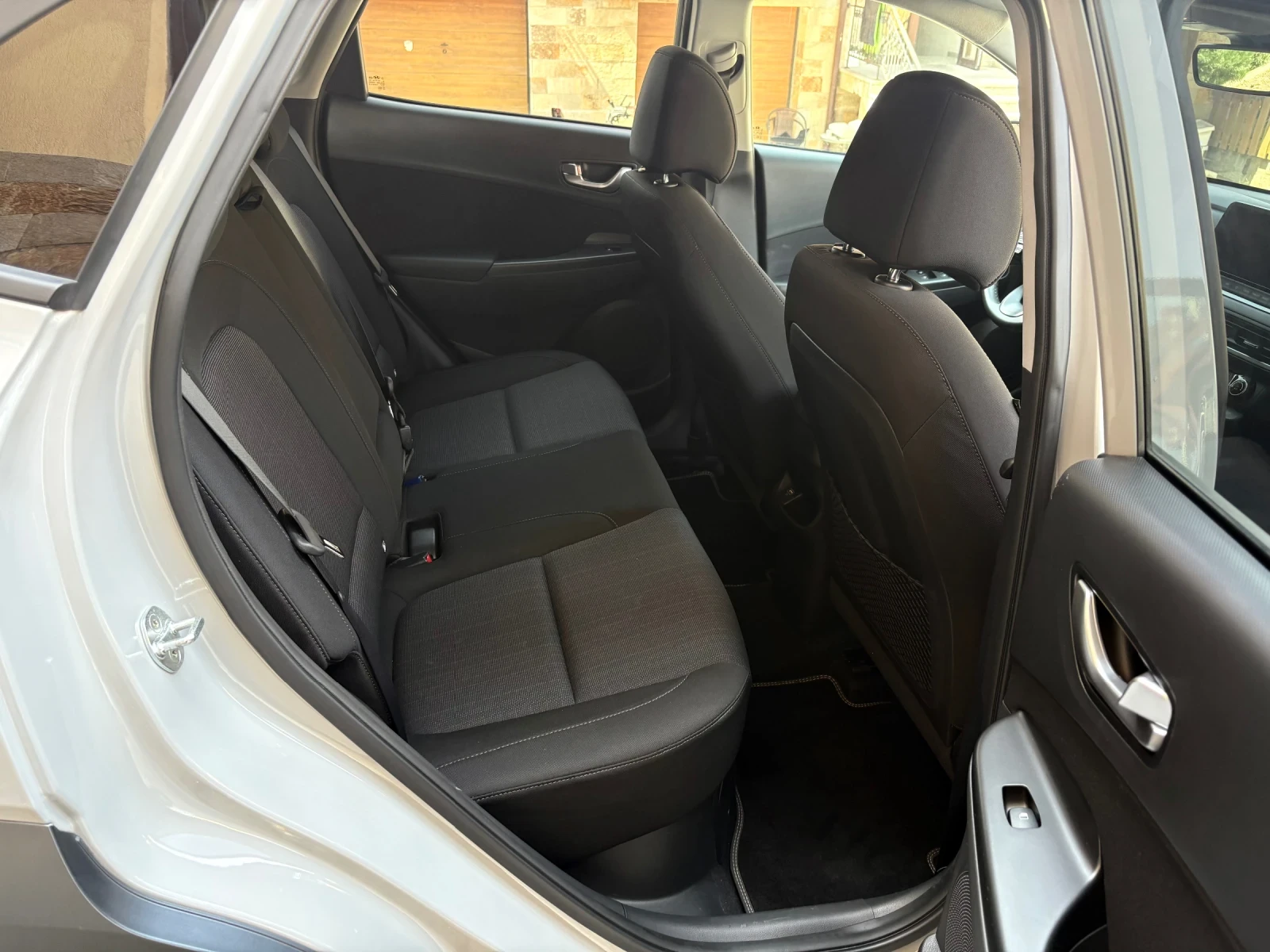Hyundai Kona Hybrid 2WD Cyber Grey Metallic, снимка 8 - Автомобили и джипове - 55901089