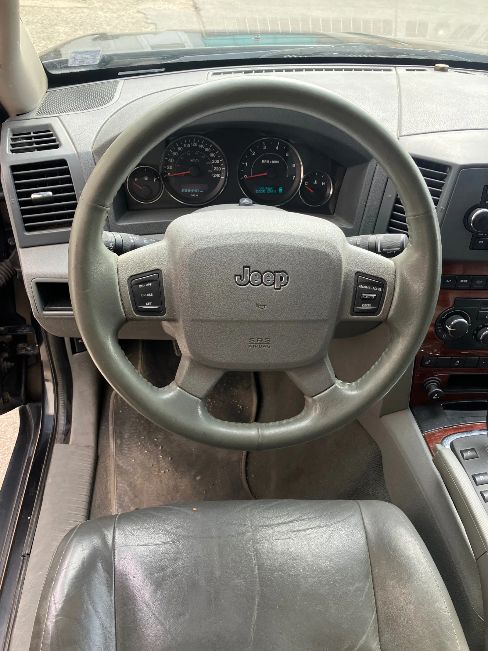 Jeep Grand cherokee 3.0CRD, снимка 7 - Автомобили и джипове - 56170802